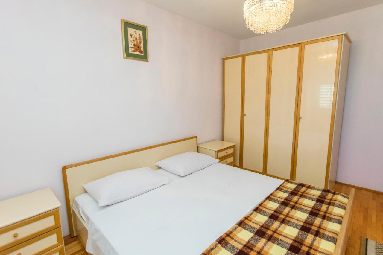 Apartment Smiljan Primošten Esterno foto