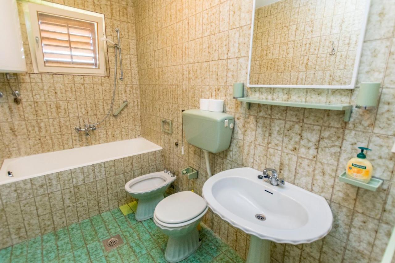 Apartment Smiljan Primošten Esterno foto